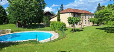 /international/fr/mirande-midi-pyrenees-310108929380/?lang=pt