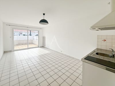 /international/fr/challans-pays-de-la-loire-310104473628/