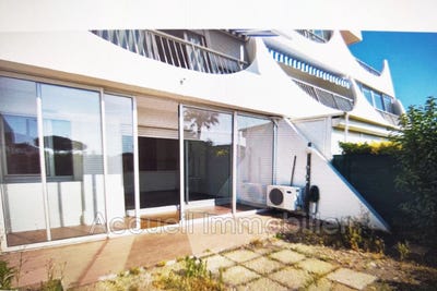 /international/fr/port-camargue-languedoc-roussillon-310100278679/