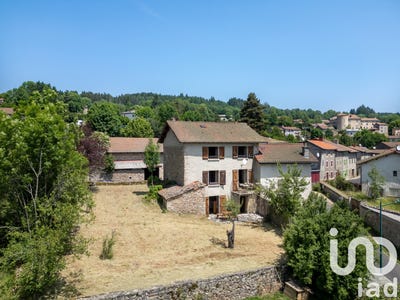 /international/fr/saint-bonnet-le-chastel-auvergne-310100291171/