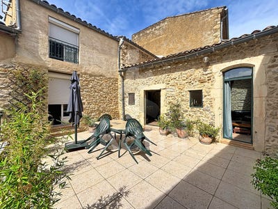 /international/fr/laudun-l-ardoise-languedoc-roussillon-310119783324/