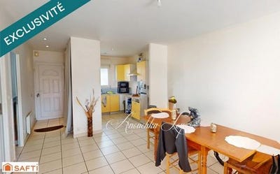 /international/fr/sauveterre-de-guyenne-aquitaine-310106996349/