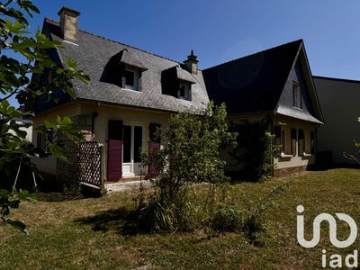 /international/fr/la-chapelle-des-fougeretz-brittany-310100664133/