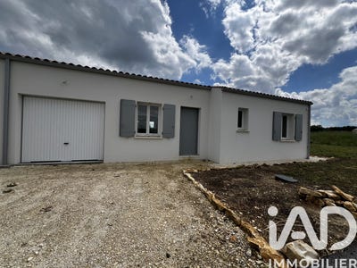 /international/fr/port-d-envaux-charente-310108038418/