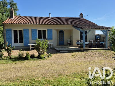 /international/fr/la-creche-calais-310109222072/