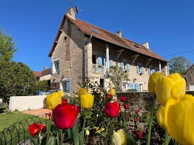 /international/fr/saint-gengoux-le-national-burgundy-310109098185/