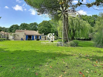 /international/fr/port-des-barques-charente-310108184744/?lang=id