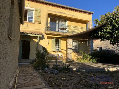 /international/fr/peyriac-minervois-languedoc-roussillon-310108182821/
