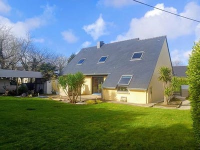/international/fr/kerlaz-brittany-310106463702/