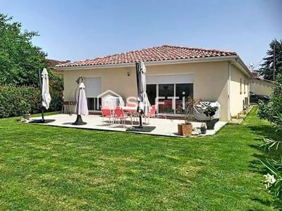 /international/fr/saint-lys-midi-pyrenees-310104862904/