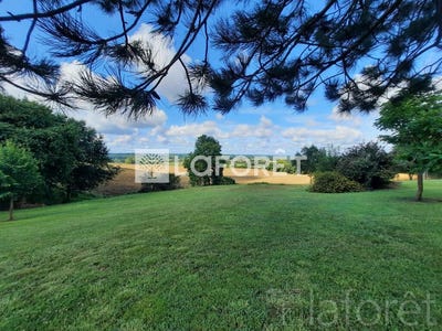 /international/fr/castelnau-d-auzan-midi-pyrenees-310100713632/