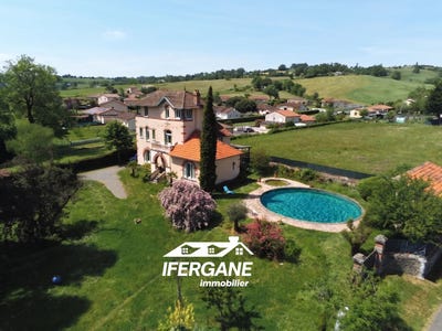 /international/fr/maurs-auvergne-310107302268/