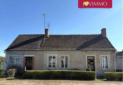 /international/fr/ainay-le-chateau-auvergne-310098873322/