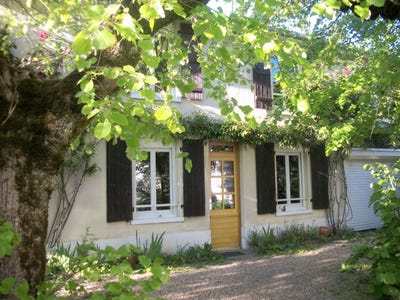 /international/fr/saint-yrieix-la-perche-limousin-310107559722/