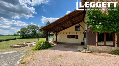 /international/fr/les-salles-lavauguyon-limousin-310096374900/