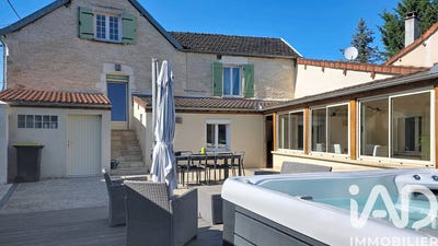 /international/fr/tanlay-burgundy-310106571133/