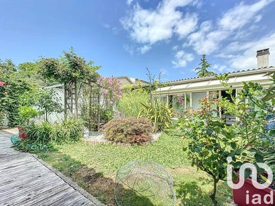 /international/fr/mauze-sur-le-mignon-charente-310100790893/