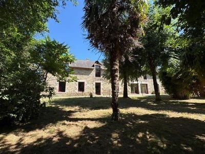 /international/fr/rieux-brittany-310119314155/