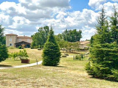 /international/fr/lectoure-midi-pyrenees-310101374305/?lang=de