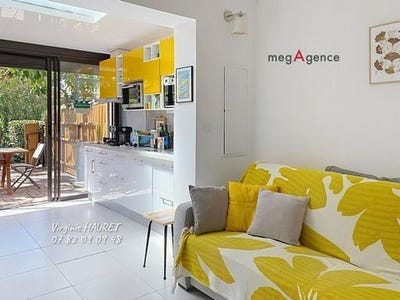 /international/fr/gruissan-languedoc-roussillon-310108405496/