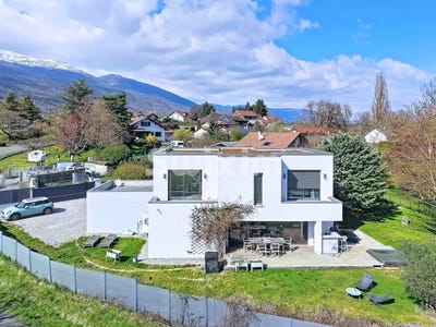 /international/fr/crozet-rhone-310107640440/