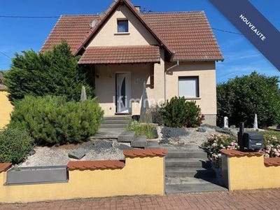 /international/fr/rue-de-la-croix-rohr-alsace-310108842891/