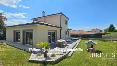 /international/fr/saint-just-malmont-auvergne-310107375646/