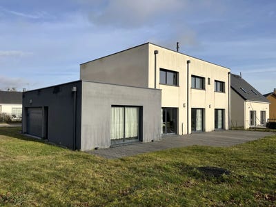/international/fr/guignemicourt-picardie-310098878137/