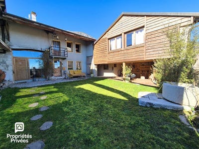 /international/fr/rue-de-la-sancerre-collonges-burgundy-310106064910/