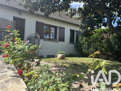 /international/fr/beaugency-centre-val-de-loire-310107577129/