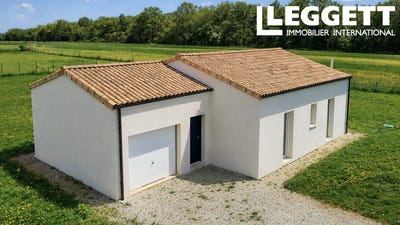 /international/fr/vouleme-charente-310106573313/