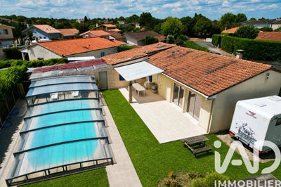 /international/fr/saint-loubes-aquitaine-310106417646/