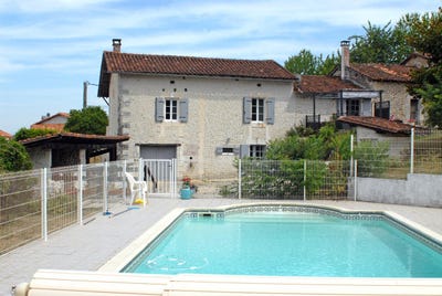 /international/fr/salles-lavalette-charente-310101036689/?lang=zh-tw