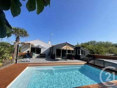 /international/fr/le-perrier-la-basse-normandie-310099742373/?lang=zh-cn