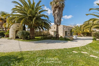 /international/fr/le-chateau-d-oleron-charente-310099711689/