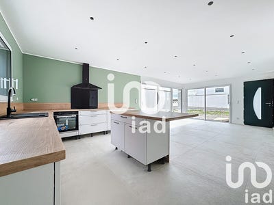 /international/fr/malansac-brittany-310098869041/?lang=en