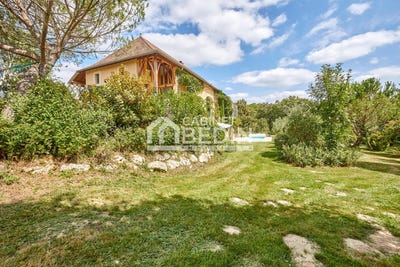 /international/fr/roaillan-aquitaine-310094167648/?lang=zh-tw