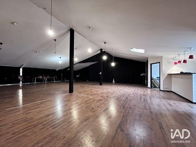 /international/fr/tournon-sur-rhone-rhone-310106776821/
