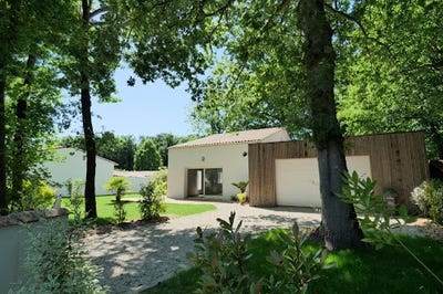 /international/fr/breuillet-charente-310107738906/