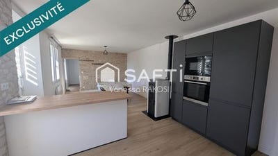 /international/fr/les-eglises-d-argenteuil-charente-310106797351/
