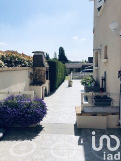 /international/fr/compiegne-picardie-310095058730/