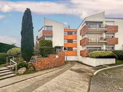 /international/fr/challans-pays-de-la-loire-310105381296/