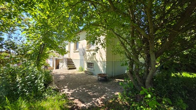 /international/fr/etrepagny-upper-normandy-310108726133/