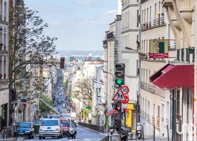 /international/fr/paris-ile-de-france-310101083699/?lang=id