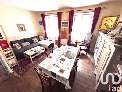 /international/fr/pierrefort-auvergne-310102724491/