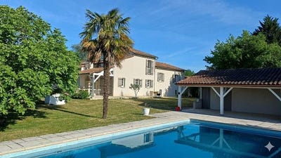 /international/fr/rouffignac-saint-cernin-de-reilhac-aquitaine-310105265984/