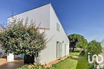 /international/fr/la-couarde-sur-mer-charente-310100104740/?lang=en