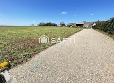 /international/fr/cravant-centre-val-de-loire-310105006828/