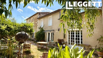 /international/fr/monts-sur-guesnes-charente-310120073771/