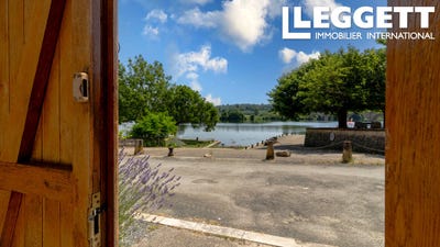/international/fr/mauzac-et-grand-castang-aquitaine-310109284504/